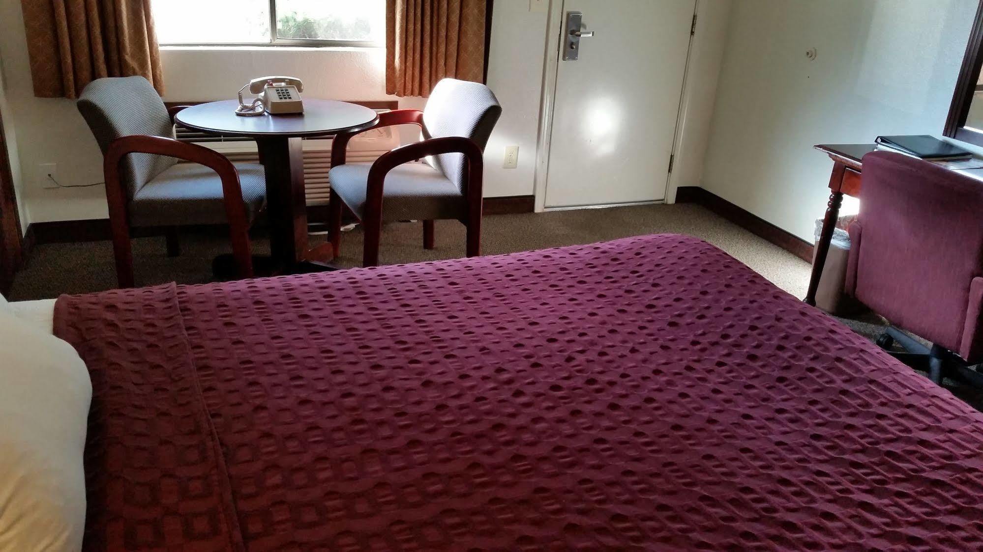 Motel Puyallup Εξωτερικό φωτογραφία